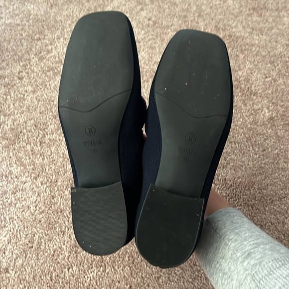 Vivaia Square-Toe Knot Loafers (Caitlin 2.0) size 8 - Picture 3 of 6